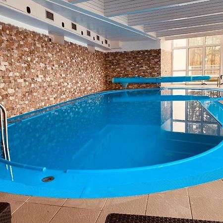 Interhotel America Písek Dış mekan fotoğraf
