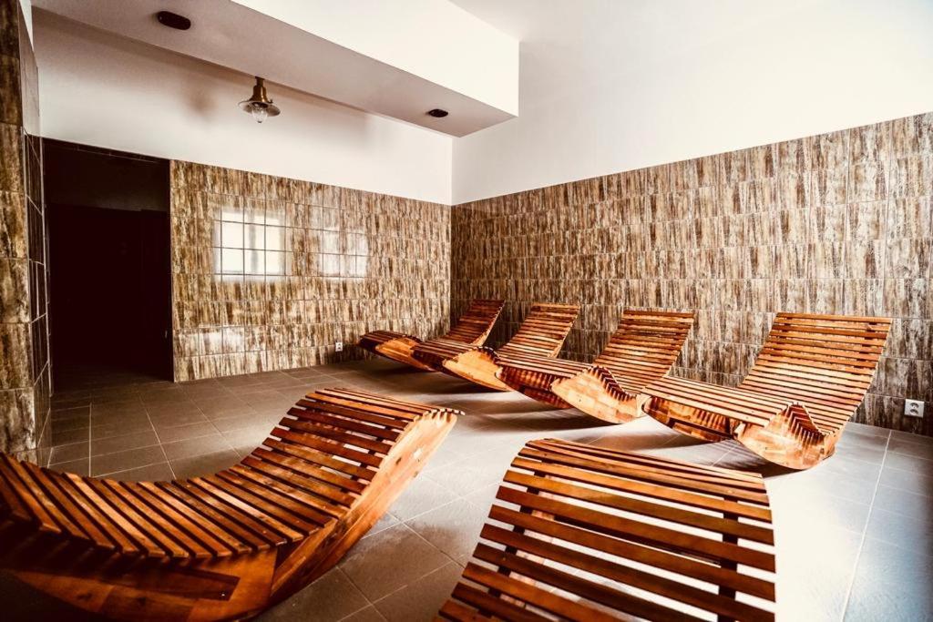Interhotel America Písek Dış mekan fotoğraf