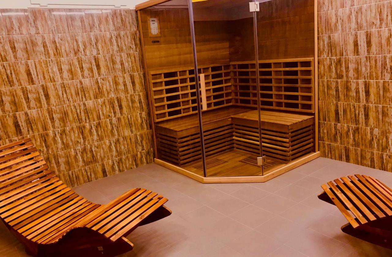 Interhotel America Písek Dış mekan fotoğraf